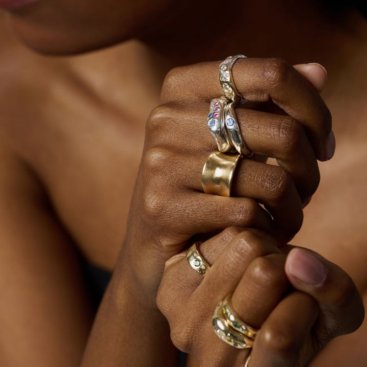 Brushed 9ct Gold Saddle Ring
