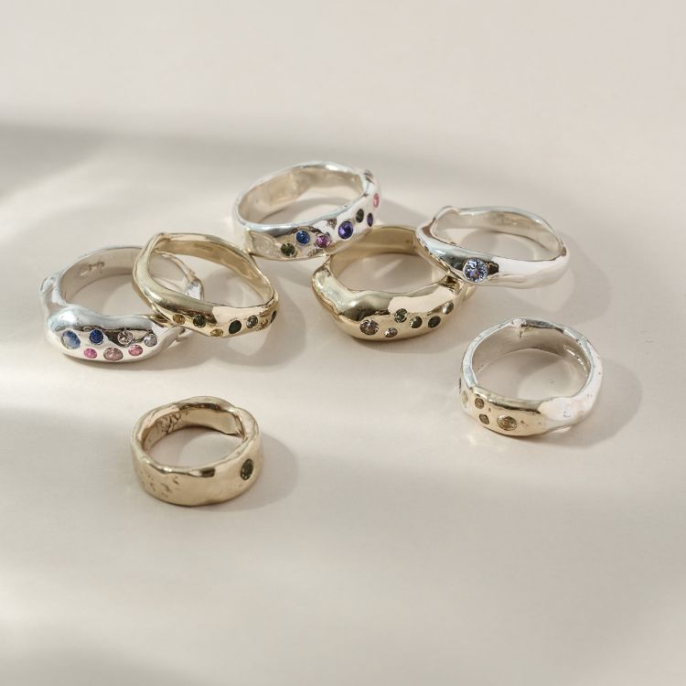 Harlequin Silver Single Stone Sapphire Band Ring