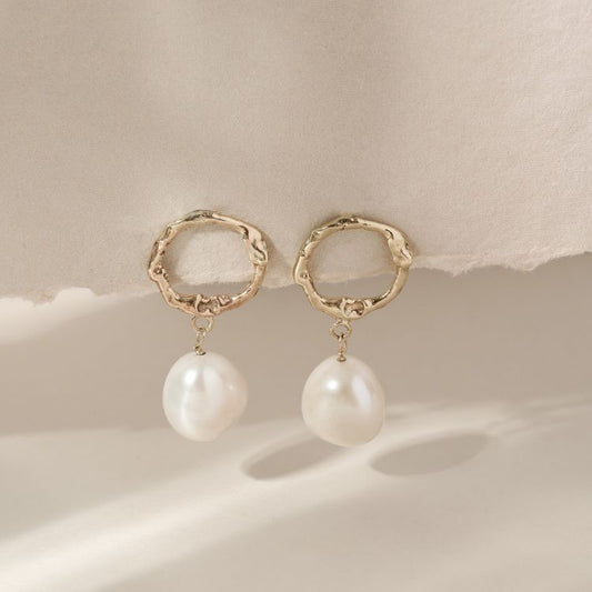 Molten Halo 9ct Gold Pearl Drop Earrings