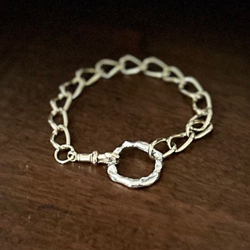 Lulu & Boo x vintage 9ct bracelet with molten silver. halo