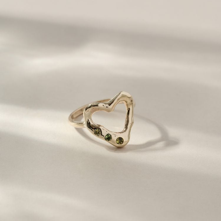 Harlequin 9ct Gold Sapphire Heart Ring