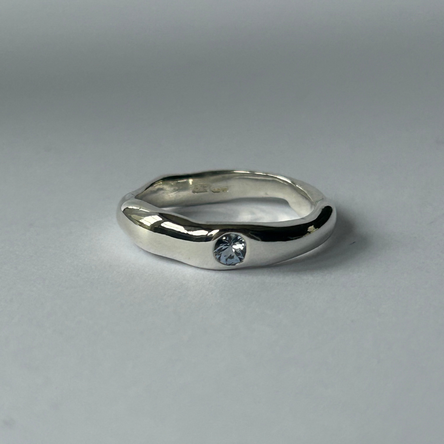 Harlequin Silver Single Stone Sapphire Band Ring