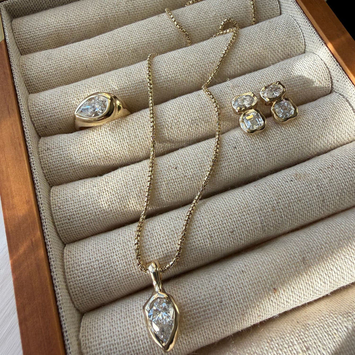 Understanding The 4 C's of Diamonds
