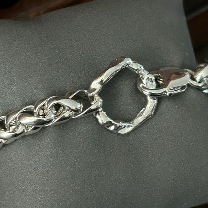 Woven chunky vintage chain bracelet with signature Lulu and Boo medium Halo charm - Medium