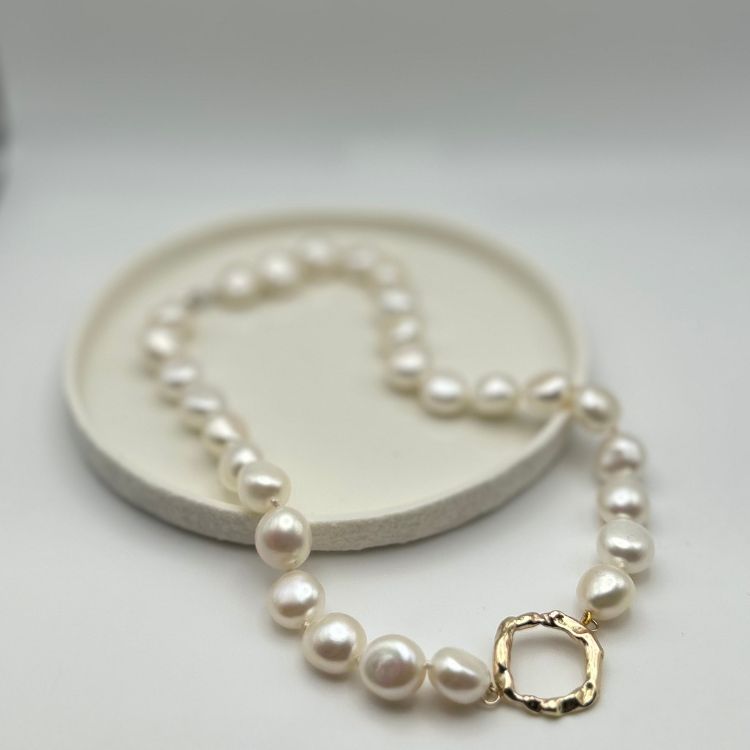 Cultured Pearl Choker with signature 9ct Gold molten Halo