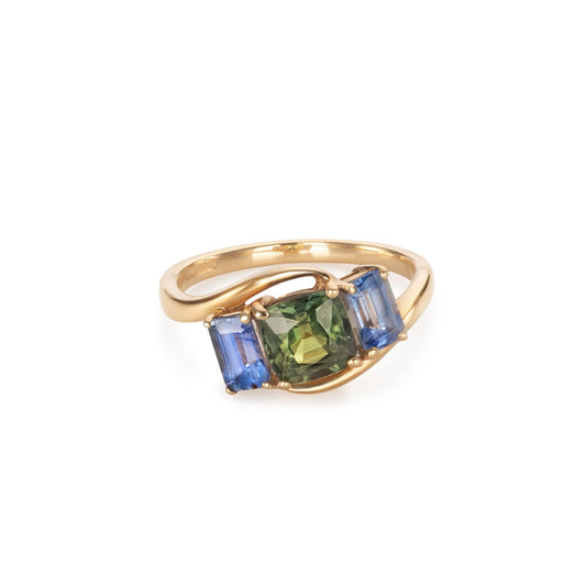 Harlequin Trilogy Cornflower Blue and Green Sapphire 18ct Gold Ring