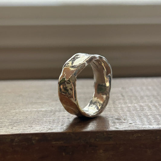 Chunky Luna Fusion ring in 9ct gold and silver SIZE P