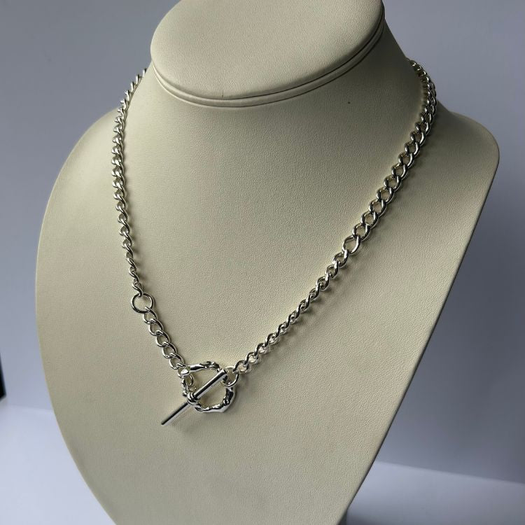 Sterling silver vintage chain with L&B medium molten halo and T bar clasp