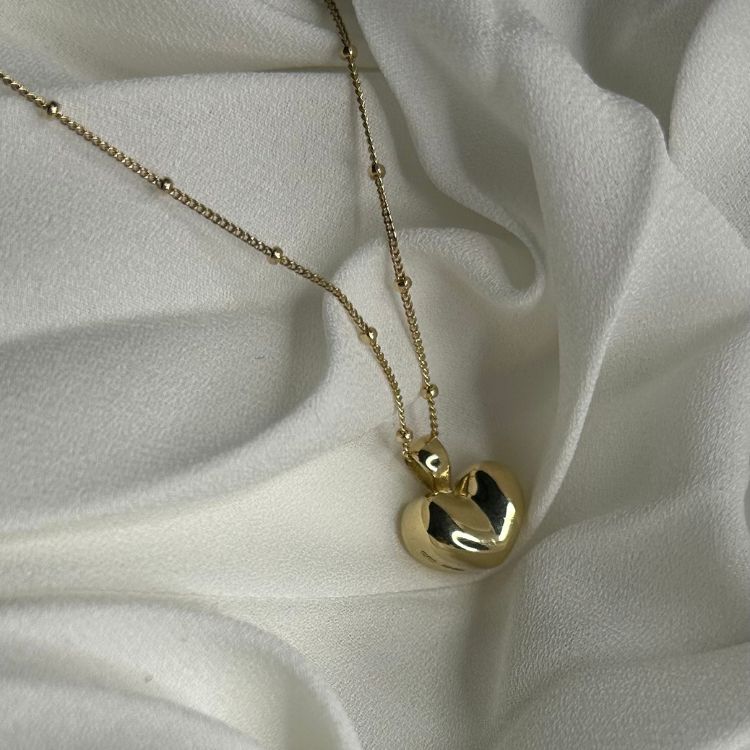 9ct gold hand crafted Puffy heart pendant and 9ct satellite chain.