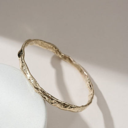 Luna textured 9ct gold bangle