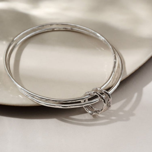 Molten hoops bangle silver