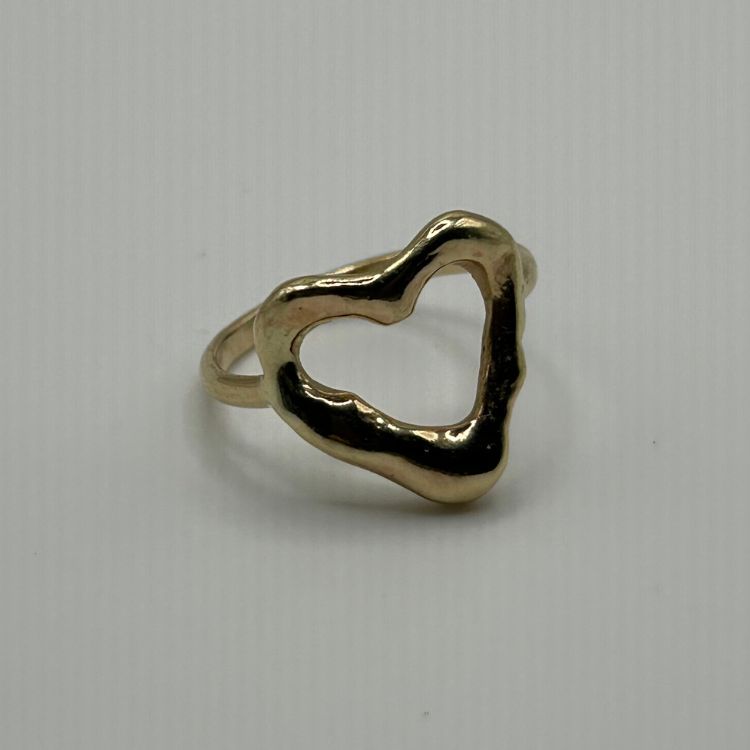 A gold heart ring from Lulu and Boo Jewellery