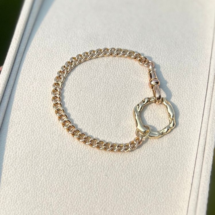 9ct gold chain bracelet with Lulu and Boo integrated clasp of your choice.