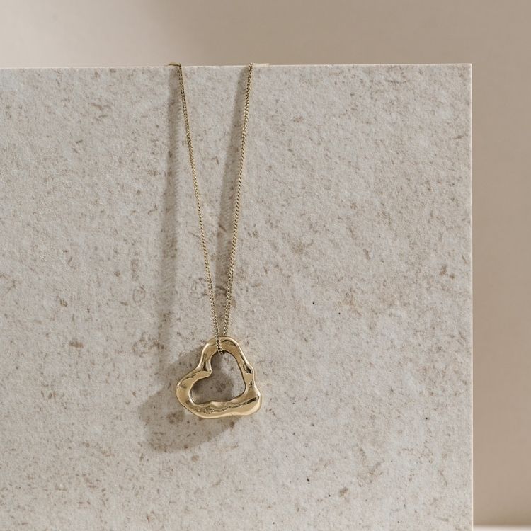 Small 18ct Gold Molten Heart Necklace