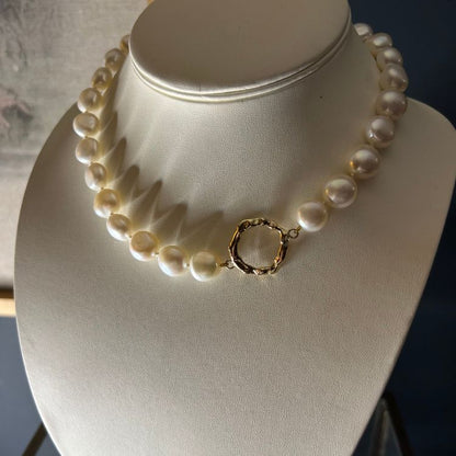 Cultured Pearl Choker with signature 9ct Gold molten Halo