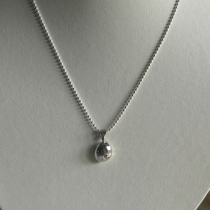 Silver bobble necklace with 9ct tiny bobble detail on 16" chain