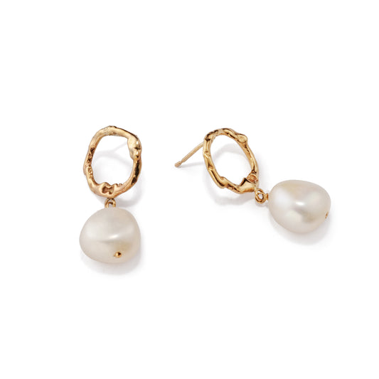 Molten Halo 9ct Gold Pearl Drop Earrings