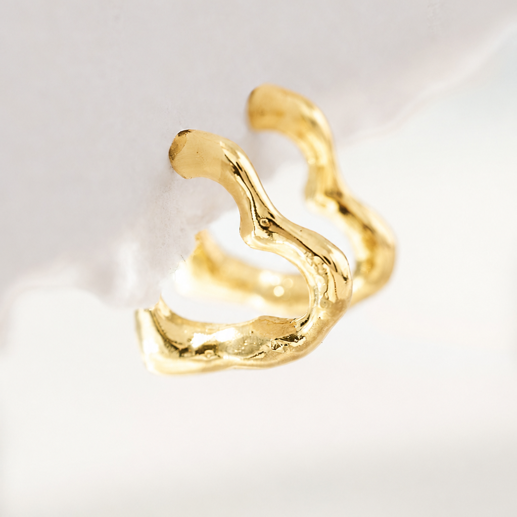 9ct Gold Molten Heart Hoop Earrings