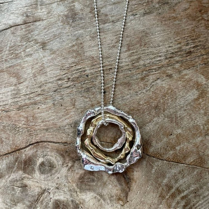 Small 9ct Gold Molten Halo Necklace